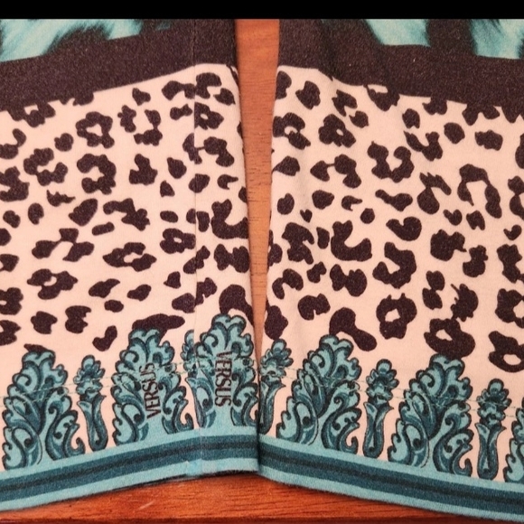 WOMENS VERSUS VERSACE LEGGINGS SIZE XL CERTILOGO VERIFIED Pre-Owned SHIPS FREE - Picture 4 of 7